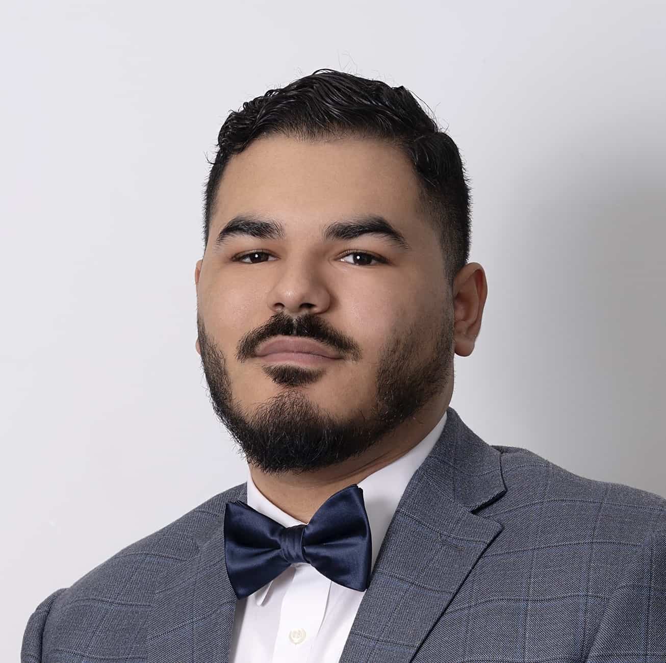 image-team-headshot-JSC-5107-min Jhon Pineda